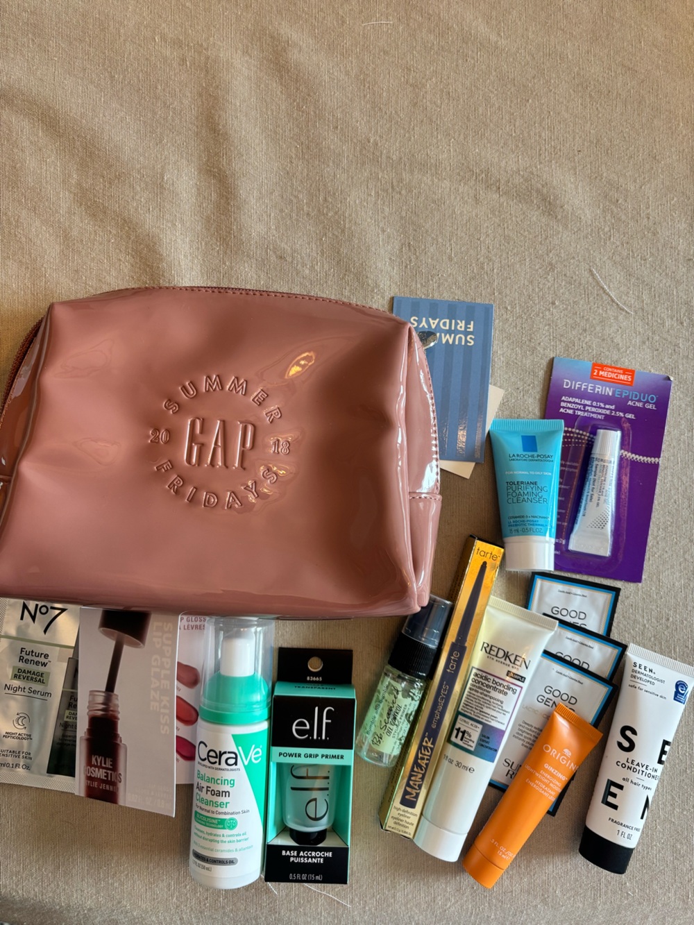 Makeup bag w samples